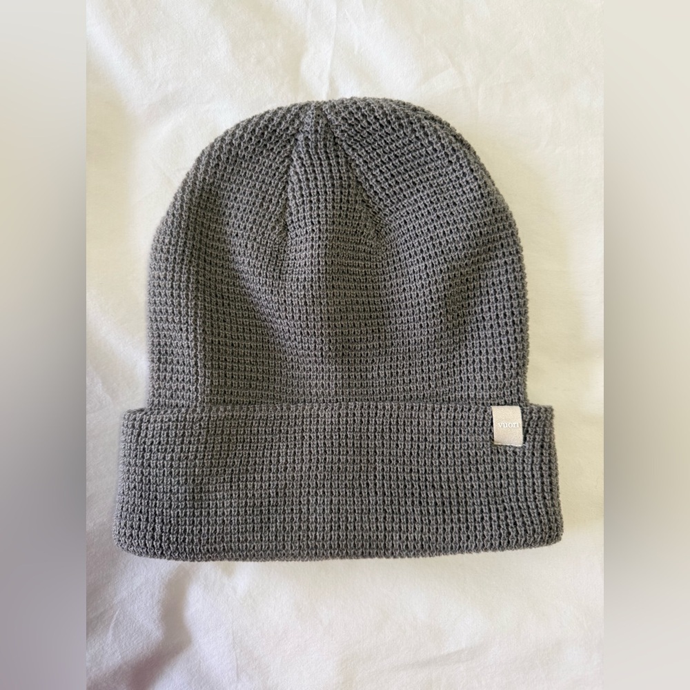 Vuori | Unisex One Size | Dark Gray Alpine Waffle Knit Beanie Hat Logo